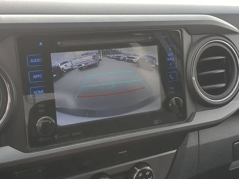 Used 2016 Toyota Tacoma TRD Sport w/ Towing Package RWD image 15