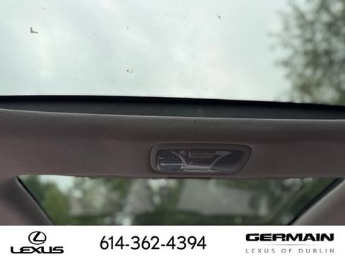 Used 2011 Hyundai Tucson Limited w/ Premium Pkg 3 AWD/4WD image 4
