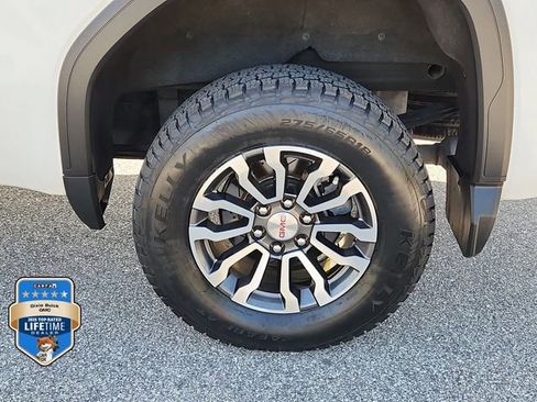 Certified 2021 GMC Sierra 1500 AT4 w/ AT4 Premium Package AWD/4WD image 7