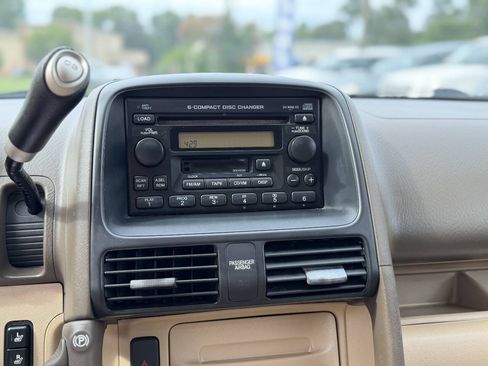 Used 2006 Honda CR-V SE image 11