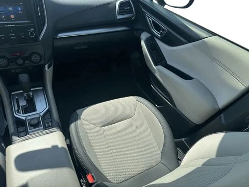 Used 2024 Subaru Forester Premium image 21