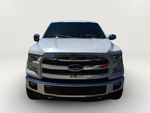Used 2016 Ford F150 King Ranch w/ Equipment Group 601A Luxury AWD/4WD image 2