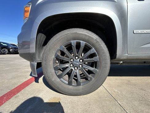 Used 2021 GMC Canyon Elevation image 6