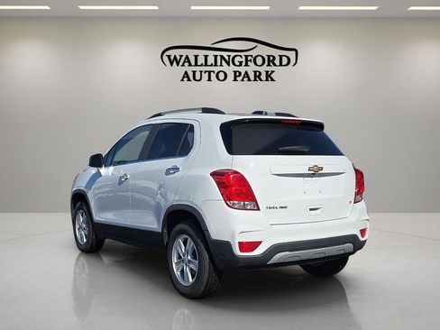 Used 2018 Chevrolet Trax LT w/ LT Convenience Package image 6