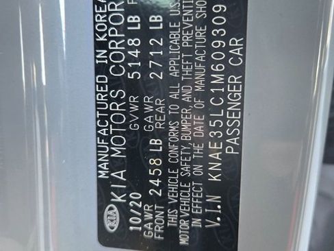 Used 2021 Kia Stinger GT image 22