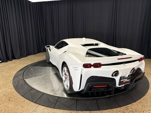 Used 2023 Ferrari SF90 Stradale image 7