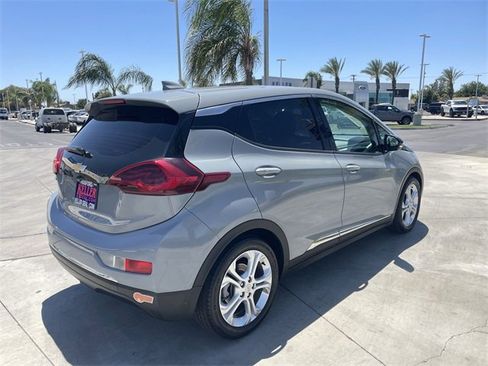 Used 2019 Chevrolet Bolt LT image 8