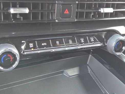 New 2026 Chevrolet Tahoe LS AWD/4WD image 18