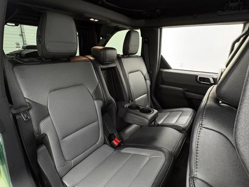 Used 2024 Ford Bronco Everglades AWD/4WD image 44