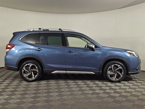 Used 2023 Subaru Forester Touring AWD/4WD image 10