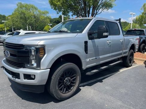 Used 2019 Ford F350 Lariat AWD/4WD image 1