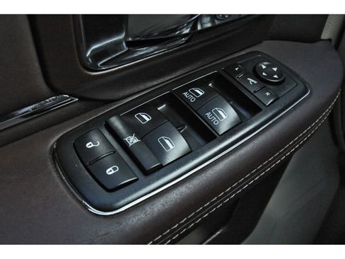 Used 2017 RAM 1500 Laramie Longhorn image 22