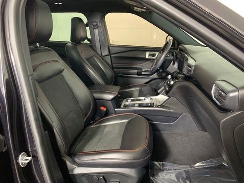 Used 2022 Ford Explorer ST-Line w/ Class IV Trailer Tow Package image 24