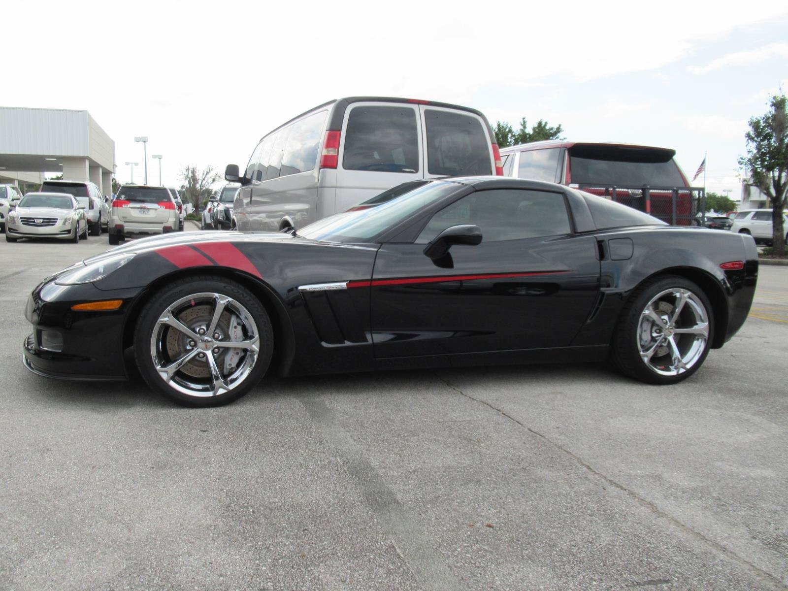 Used 2011 Chevrolet Corvette Grand Sport w/ Preferred Equipment Group RWD image 4