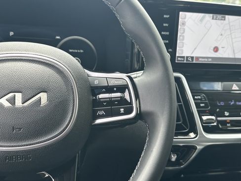 Certified 2023 Kia Sorento SX FWD image 30