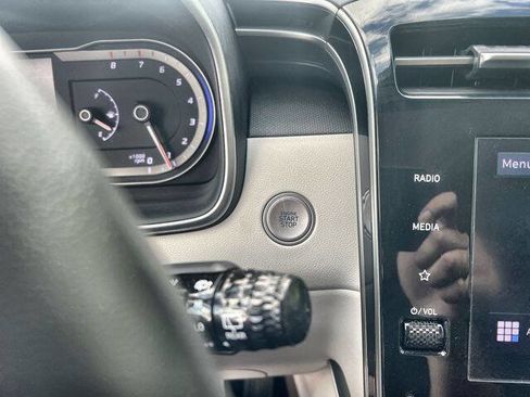 Used 2024 Hyundai Tucson SEL image 16