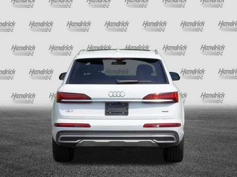 Used 2022 Audi Q7 3.0T Premium AWD/4WD image 7