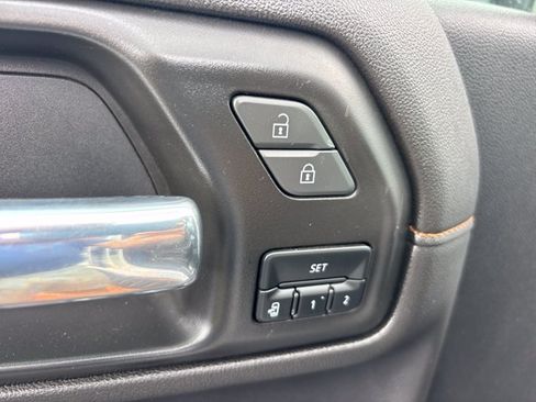 Used 2023 GMC Sierra 2500 AT4 w/ AT4 Premium Plus Package AWD/4WD image 24