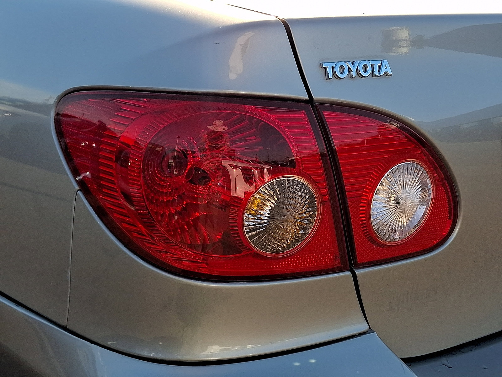 Used 2008 Toyota Corolla CE w/ Extra Value Upgrade Pkg FWD image 12