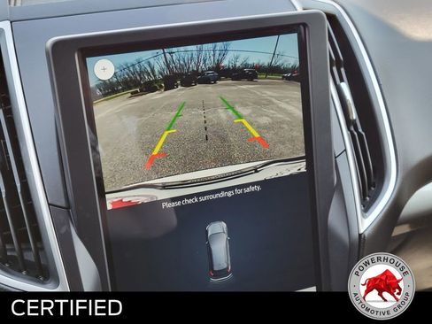 Used 2022 Ford Edge SE w/ Black Appearance Package image 24