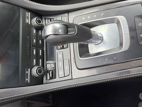 Used 2025 Porsche 718 Cayman GTS image 6