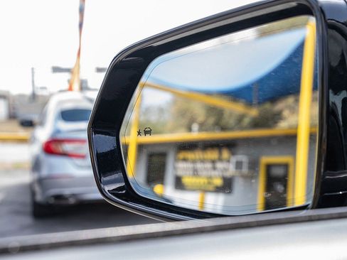 Used 2021 Chevrolet Blazer LT w/ Sound & Technology Package image 34