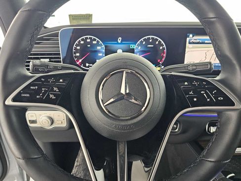 Certified 2025 Mercedes-Benz GLE 450 4MATIC image 22
