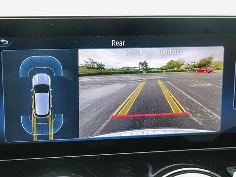 Certified 2025 Mercedes-Benz GLA 250 image 23