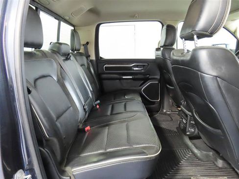 Used 2019 RAM 1500 Laramie w/ Off Road Group image 33