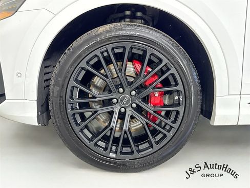 Used 2024 Audi SQ8 Prestige w/ Prestige Package AWD/4WD image 39