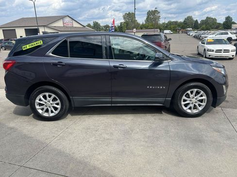 Used 2018 Chevrolet Equinox LT FWD image 4