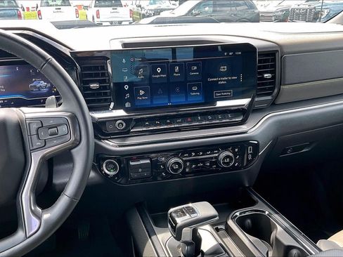 Used 2025 Chevrolet Silverado 1500 ZR2 w/ Technology Package AWD/4WD image 6