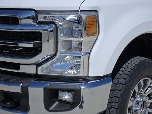 Certified 2022 Ford F250 Lariat w/ Lariat Value Package image 9