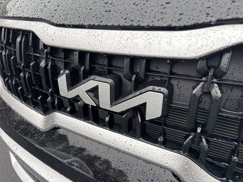 New 2025 Kia Telluride EX w/ EX Captain's Chair Package image 17