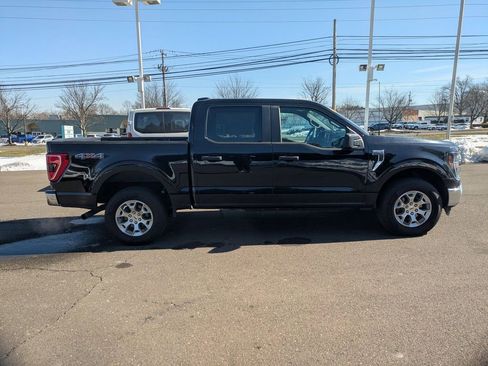 Used 2023 Ford F150 XLT image 4