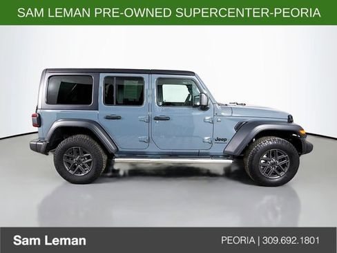 Used 2024 Jeep Wrangler Sport S image 8