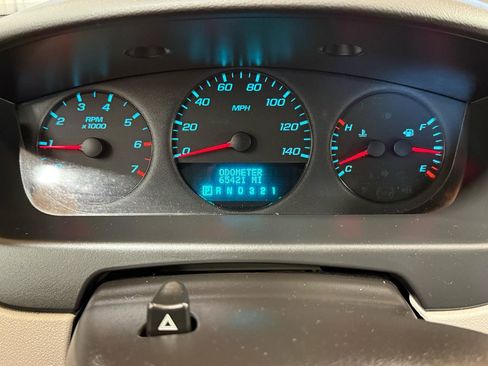 Used 2010 Chevrolet Impala LS image 14