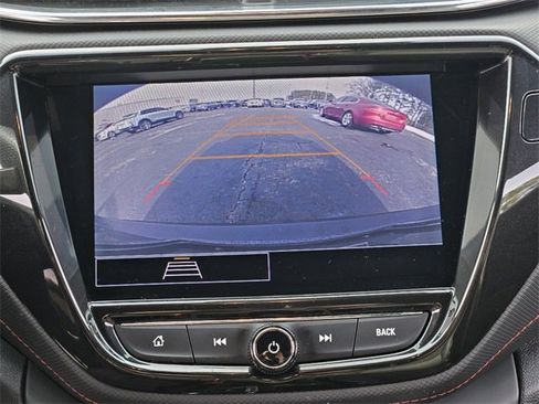 Used 2022 Chevrolet TrailBlazer RS w/ Sun and Liftgate Package image 22