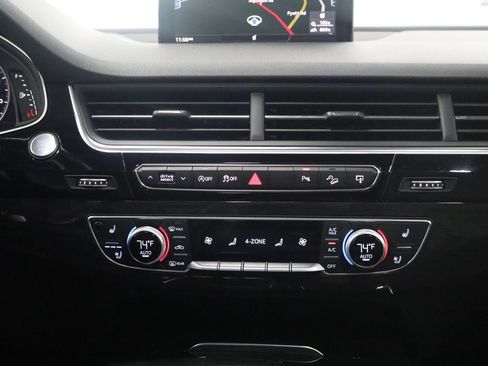 Used 2017 Audi Q7 3.0T Premium Plus AWD/4WD image 35