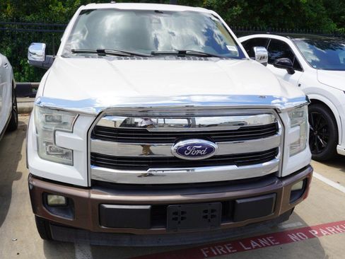 Used 2016 Ford F150 Lariat w/ Equipment Group 502A Luxury RWD image 2