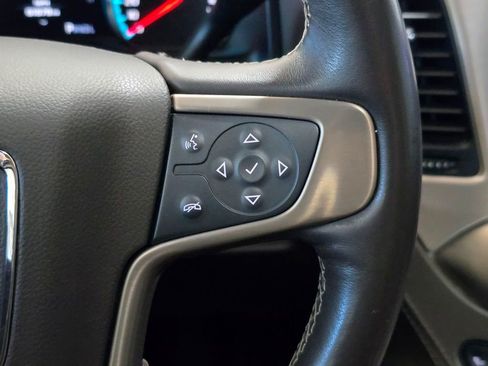 Used 2019 GMC Yukon XL Denali w/ Denali Ultimate Package AWD/4WD image 18