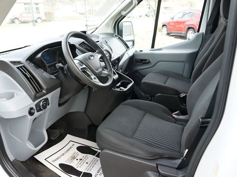 Used 2019 Ford Transit 350 XLT image 20