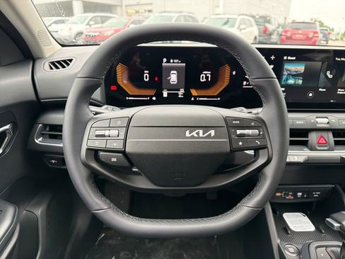 New 2026 Kia K4 EX FWD image 10
