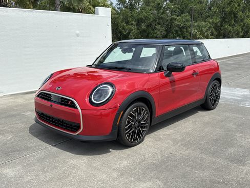 New 2026 MINI Cooper S FWD image 3