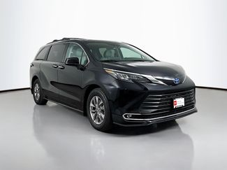 Certified 2024 Toyota Sienna XLE w/ XLE Plus Package FWD video 1