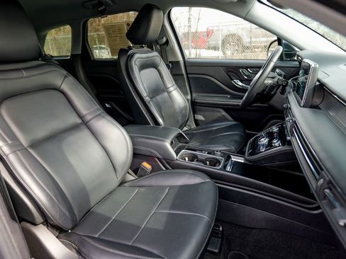 Used 2022 Lincoln Corsair AWD w/ Equipment Group 101A image 36