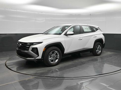 New 2026 Hyundai Tucson SE AWD/4WD image 4