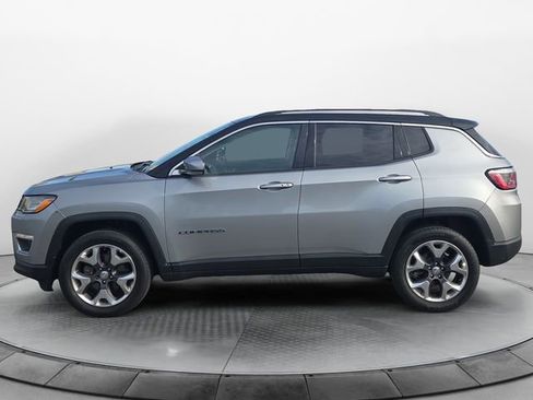 Used 2018 Jeep Compass Limited image 2