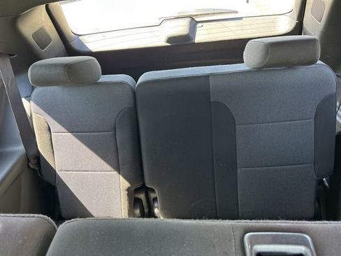 Used 2023 Chevrolet Traverse LT AWD/4WD image 11