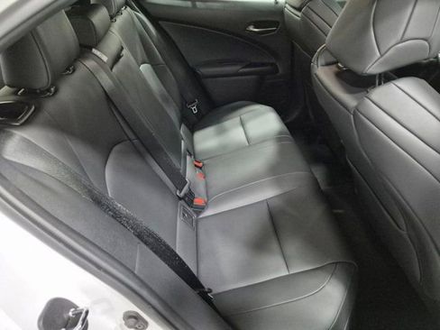 Used 2019 Lexus UX 200 F Sport w/ F Sport Premium Package FWD image 18